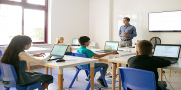 เรียน ภาษา อังกฤษ ตัวต่อตัว กับ ชาว ต่าง ชาติ